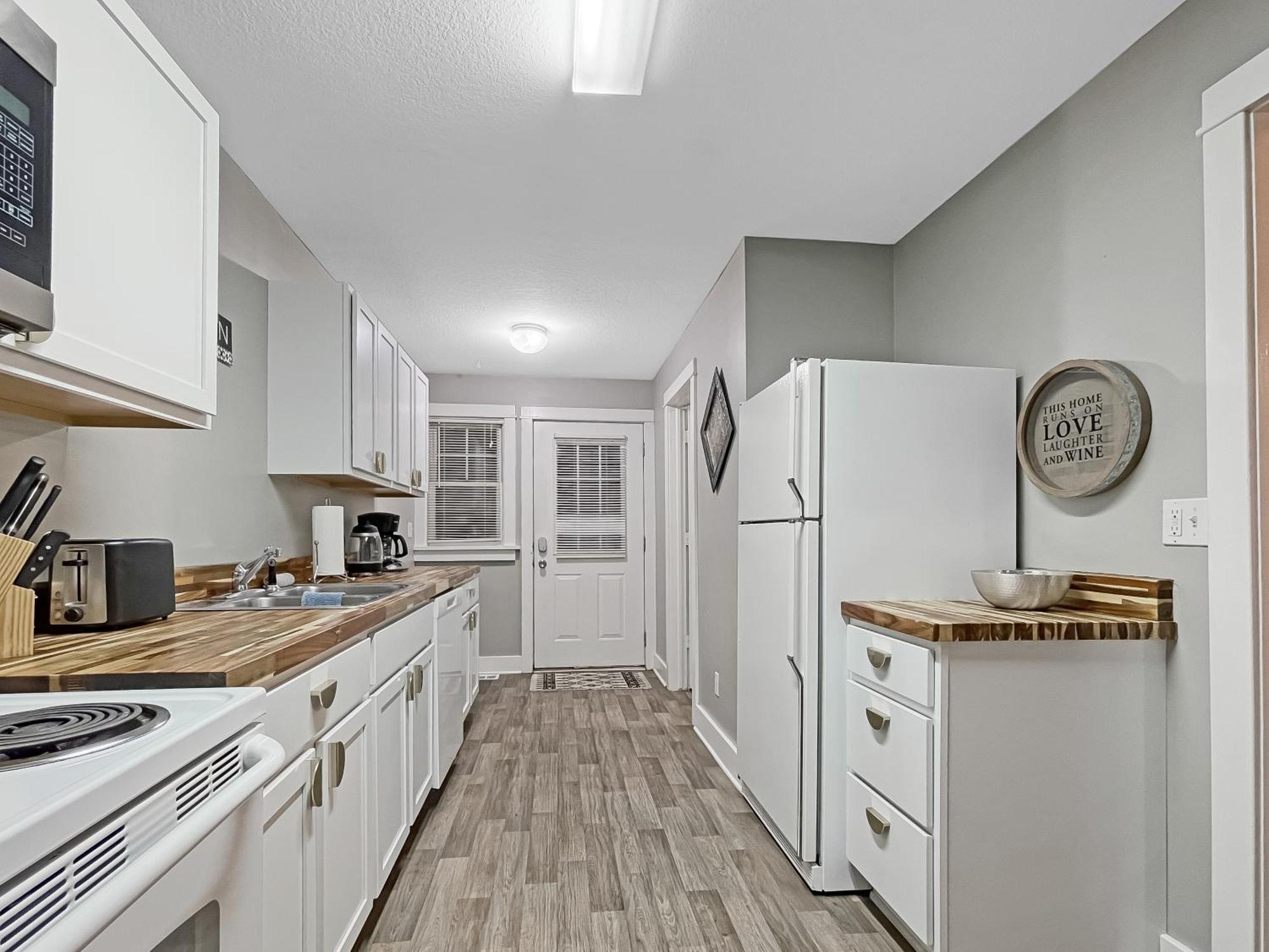 Willa Chic 2Br Duplex Free Parking Near Hospitals Des Moines Zewnętrze zdjęcie